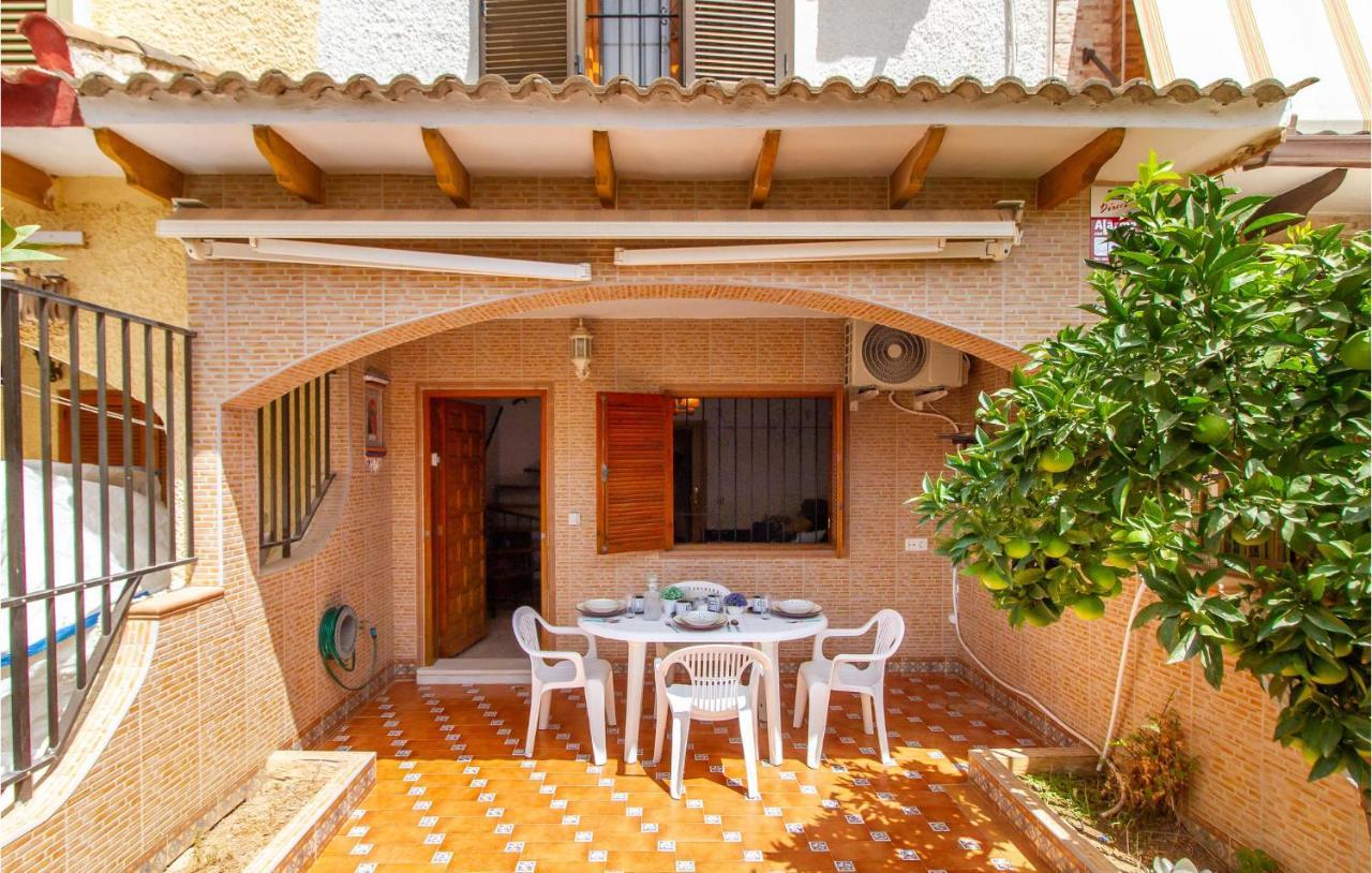 Stunning Home In Los Alcazares With Kitchen Exterior photo